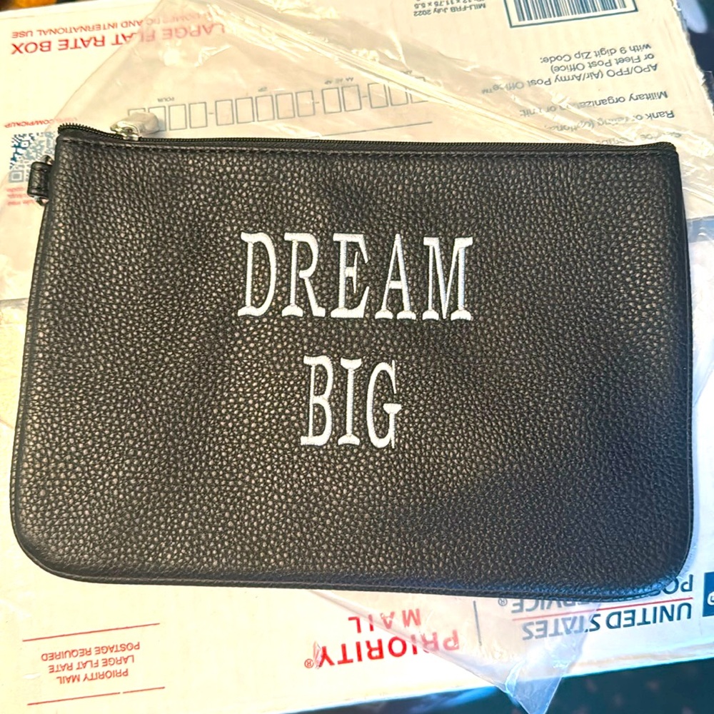 New 31 Pouch